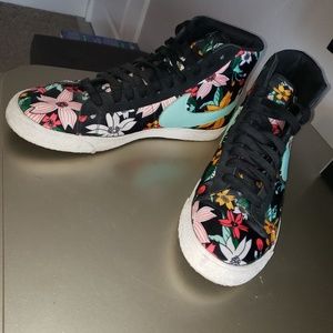 Nike Floral Hawaiian Style Hightops From Japan